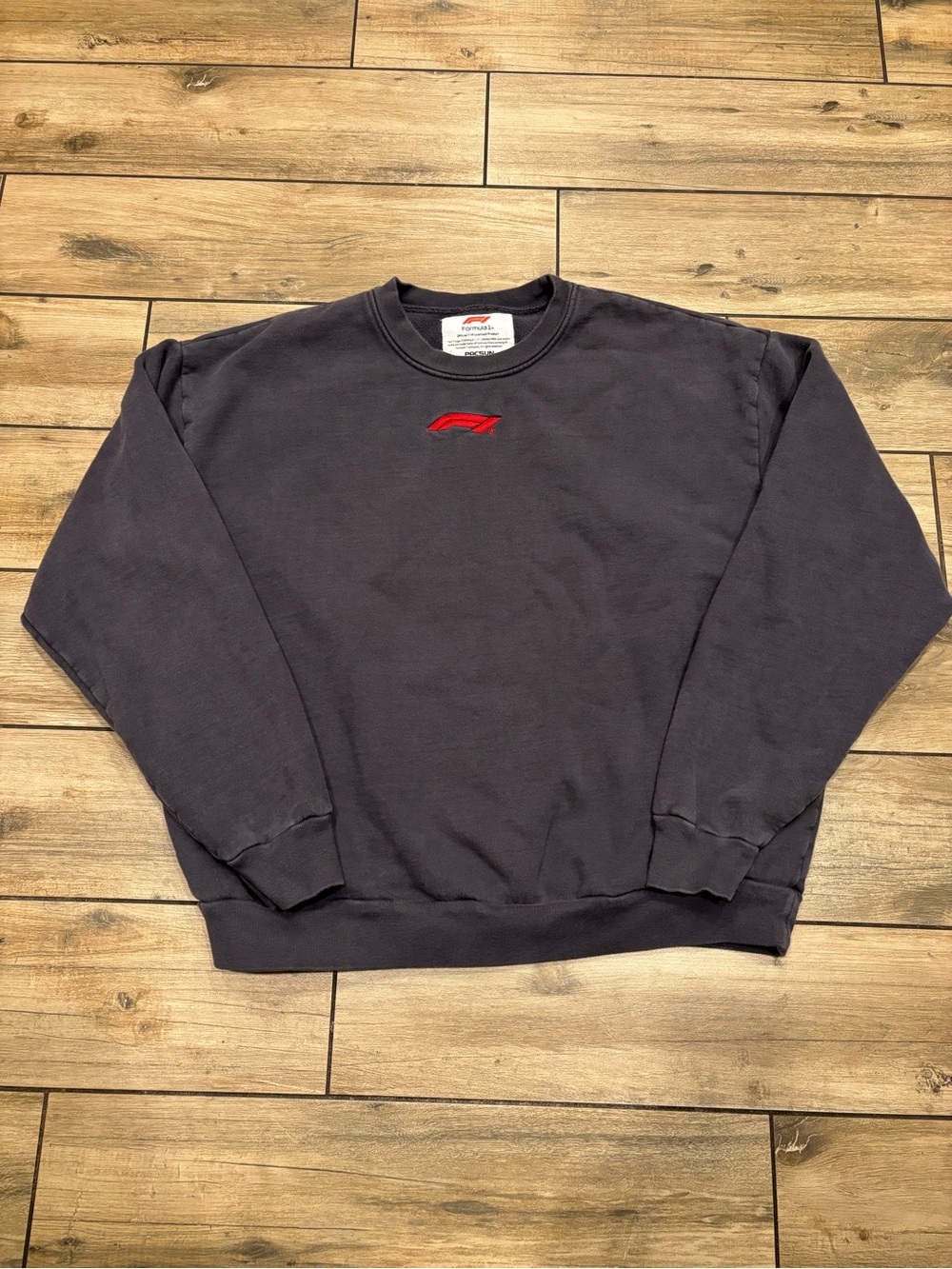 Vintage Formula 1 PacSun F1 Center Logo Sweatshirt Dark Grey XL Faded